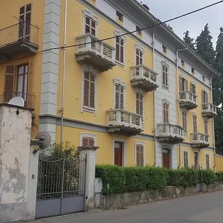 Ca Di Biella, Mansarda Di Charme. Апартаменты Биелла