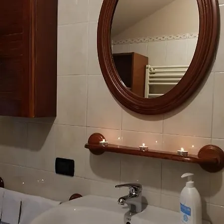 Ca Di Biella, Mansarda Di Charme. Apartamento Biella